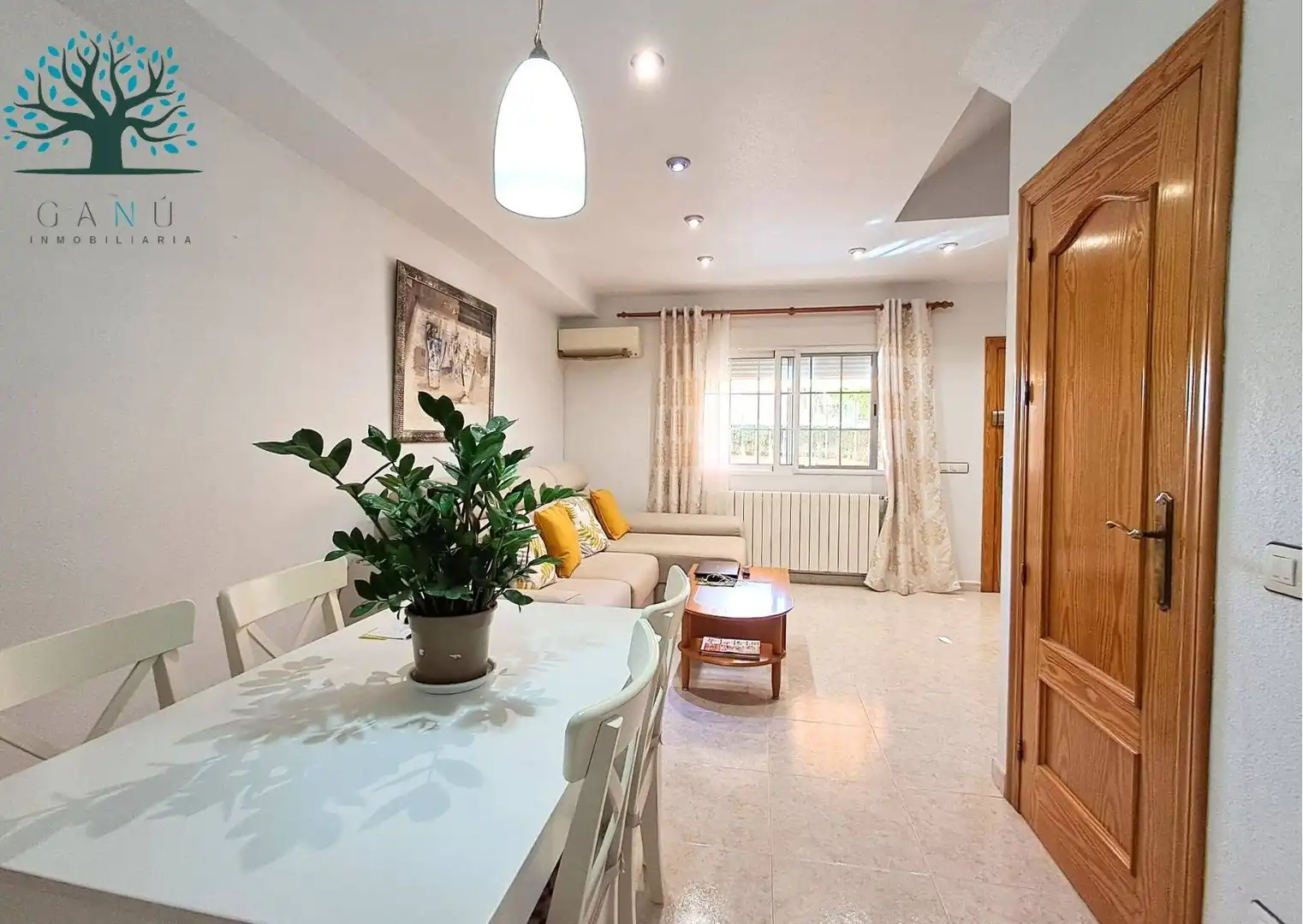 Vista exterior de Dúplex en venda en Mazarrón amb Aire condicionat, Jardí privat i Terrassa