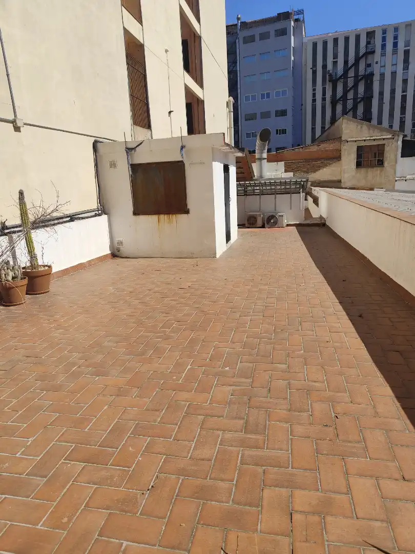 Terrasse von Geschaftsraum zur Miete in Barcelona mit Klimaanlage, Heizung und Terrasse