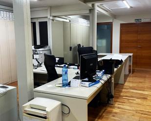 Office to rent in Terrassa  with Air Conditioner