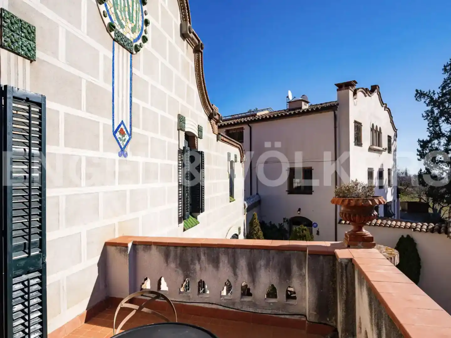 Vista exterior de Edifici en venda en Castellar del Vallès
