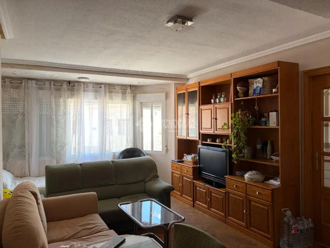 Sala de estar de Piso en venta en Fuente El Saz de Jarama con Aire acondicionado