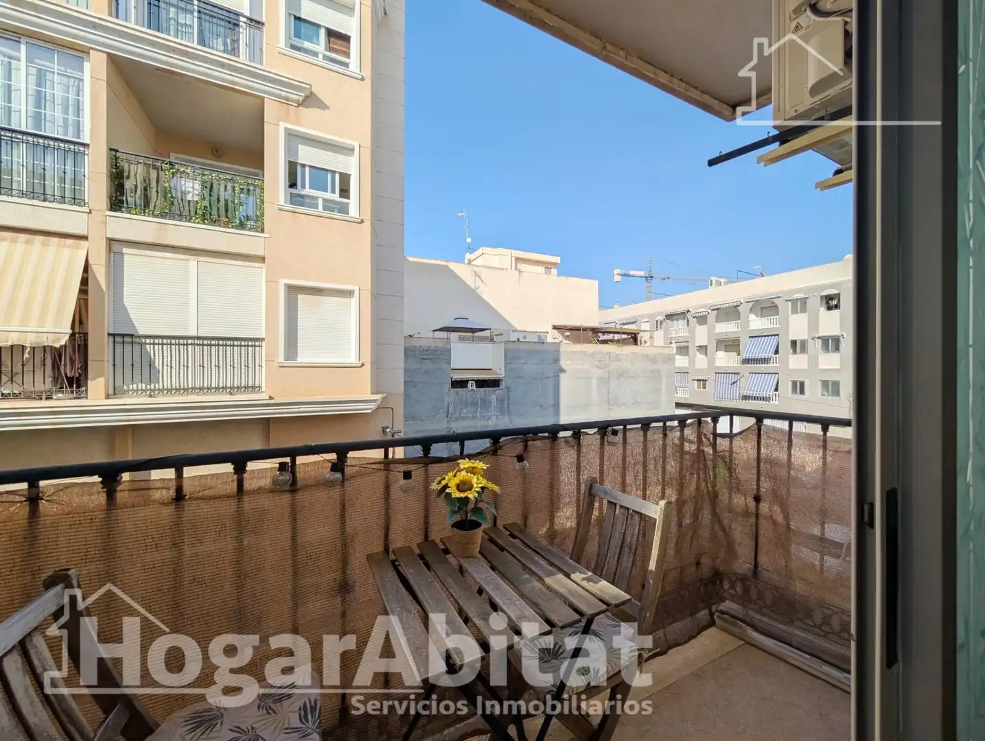 Vista exterior de Piso en venta en Santa Pola con Aire acondicionado, Calefacción y Amueblado