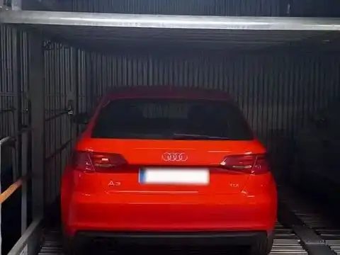 Parking of Garage for rent in Madrid  with Alarm