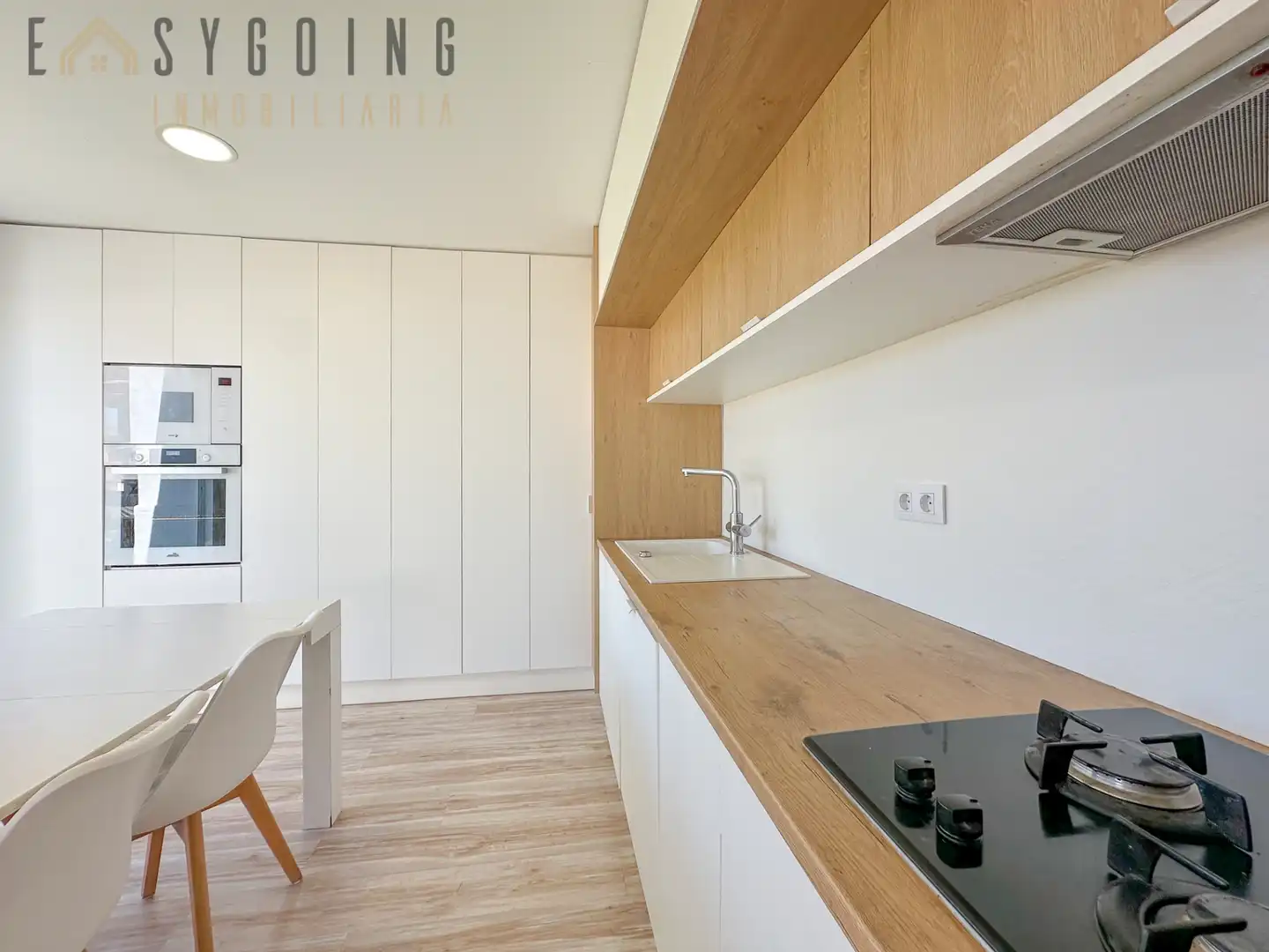 Cocina de Ático en venta en Elche / Elx con Aire acondicionado, Terraza y Amueblado