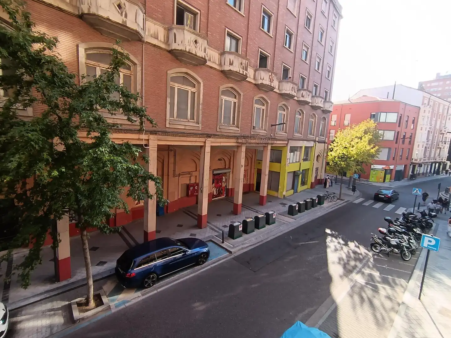 Außenansicht von Wohnung zur Miete in Valladolid mit Terrasse