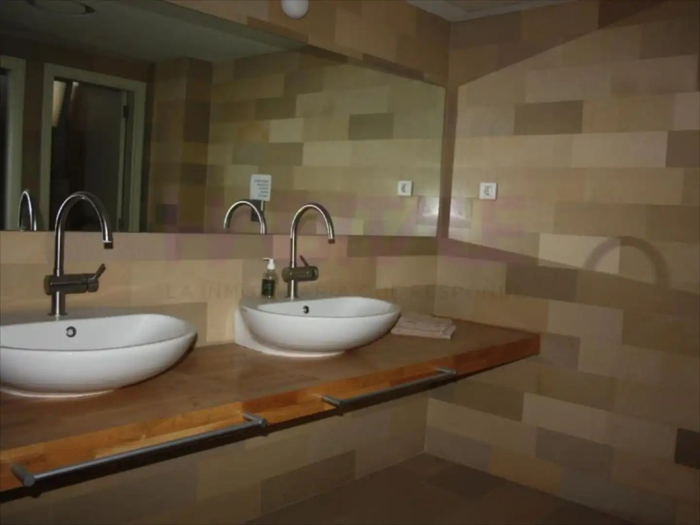 Baño de Oficina de alquiler en Godelleta