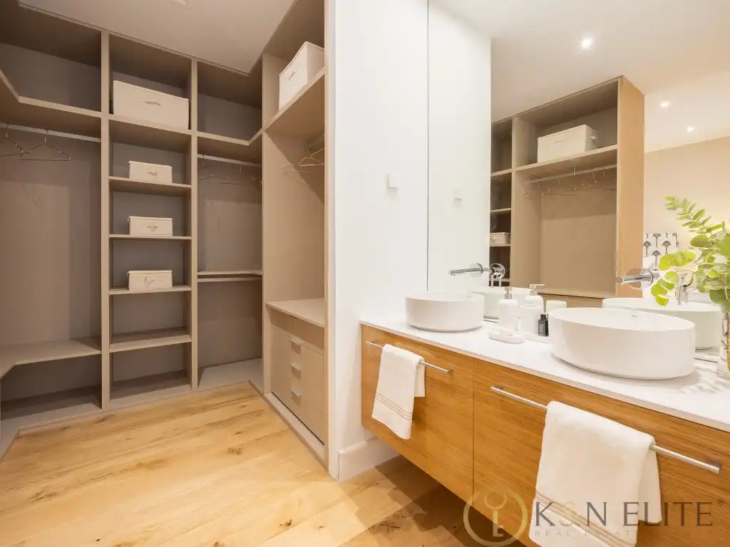 Flat with terrace for sale in Calle Castello, imagen 21