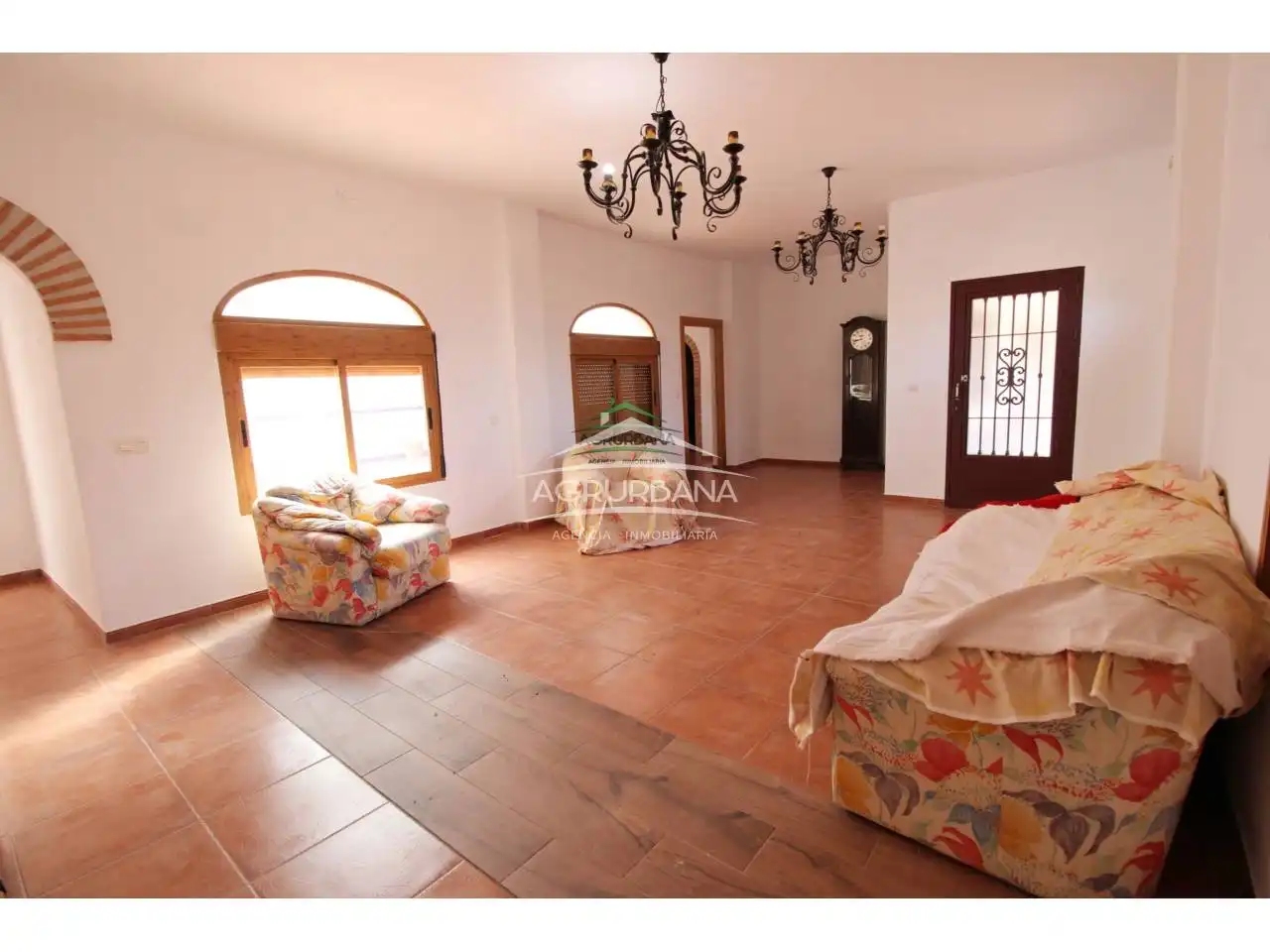 Sala de estar de Finca rústica en venta en Motril con Terraza y Piscina
