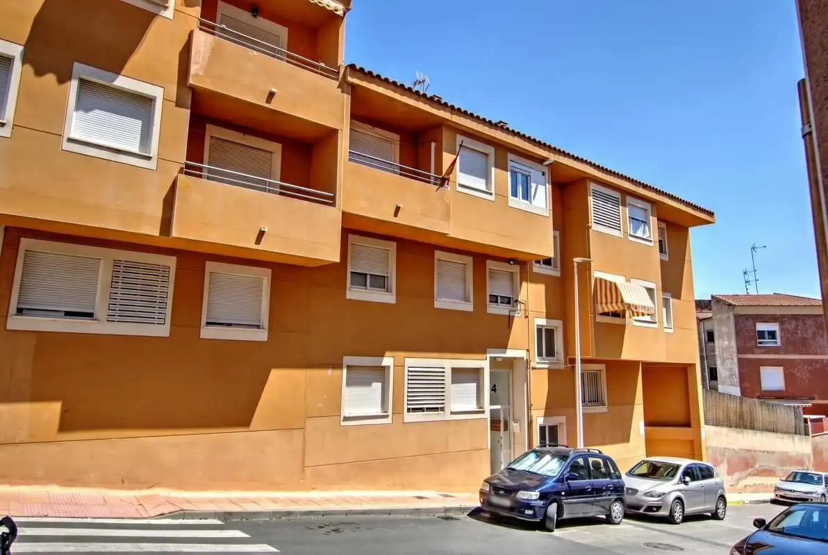 Vista exterior de Piso en venta en Onil con Calefacción, Terraza y Trastero