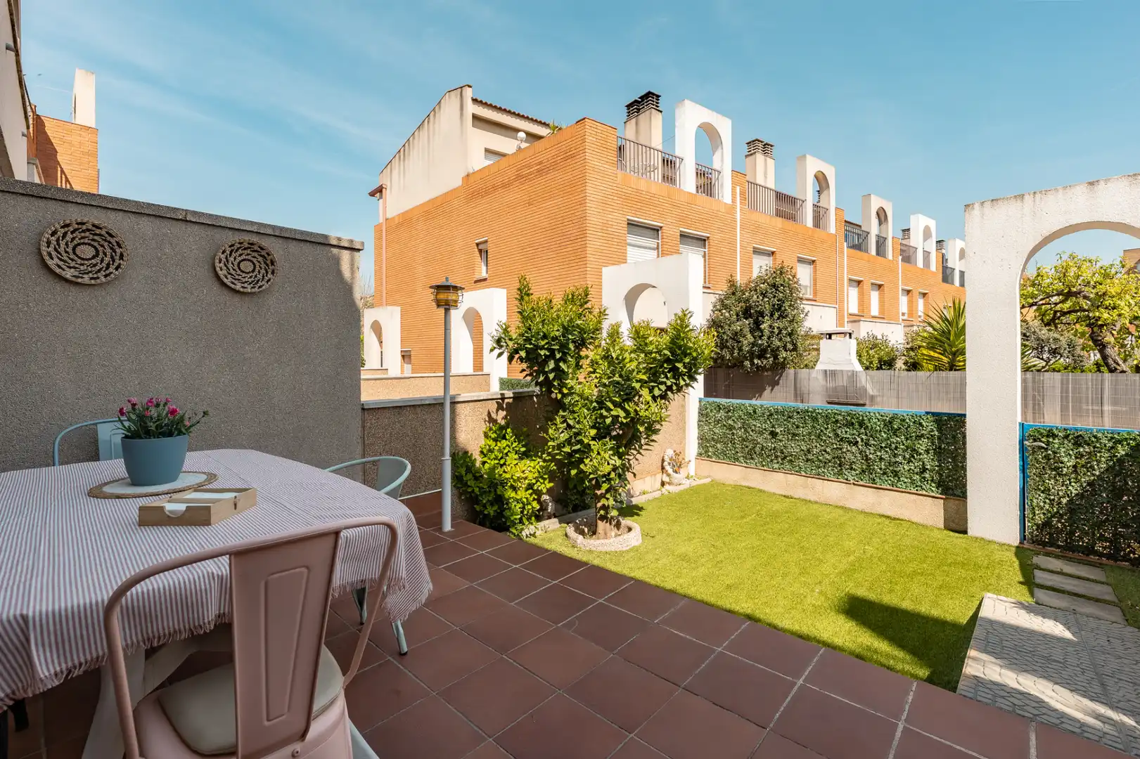 Terraza de Casa adosada en venta en Martorell con Aire acondicionado, Calefacción y Jardín privado