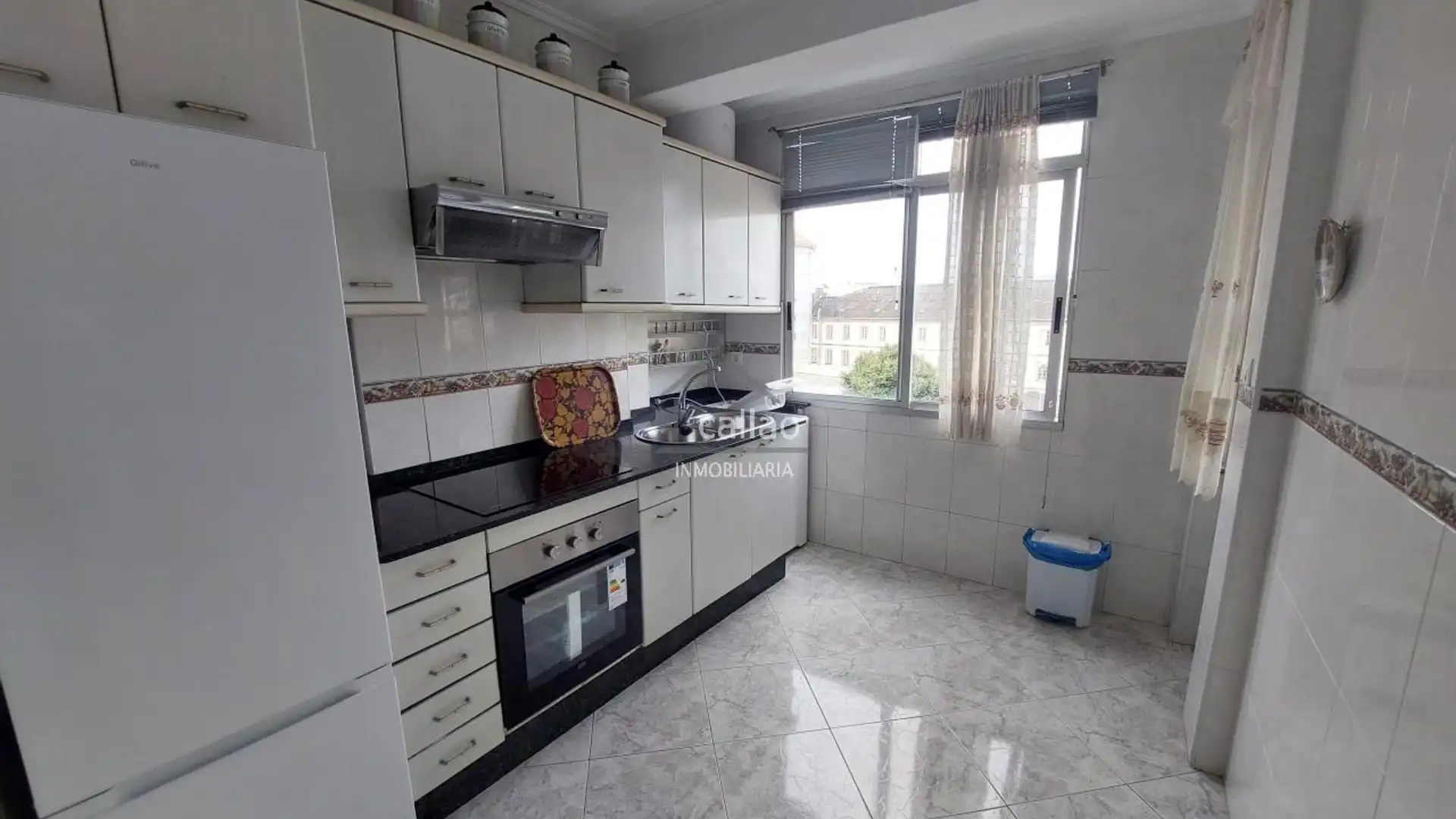 Cocina de Piso de alquiler en Ferrol con Amueblado