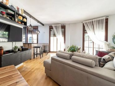 Flat for sale in Jovellanos