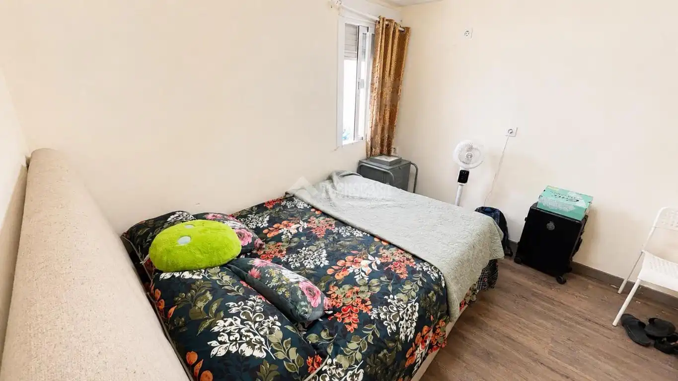Habitación de Piso en venta en Valencia con Aire acondicionado