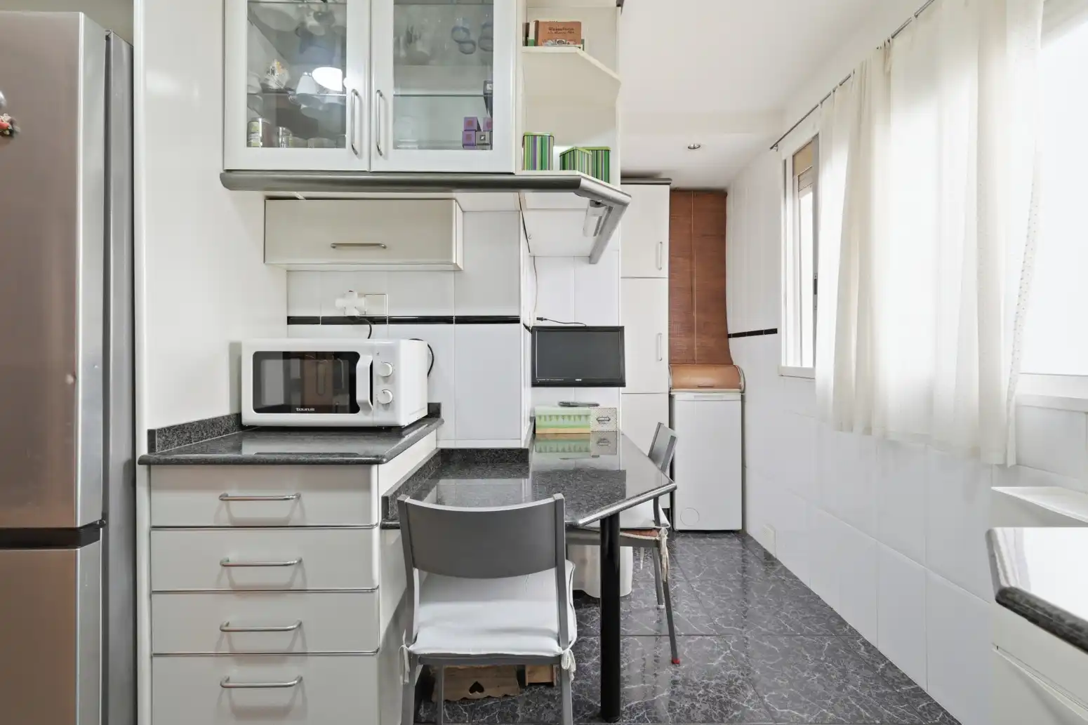 Cuina de Pis en venda en Valencia amb Aire condicionat i Balcó