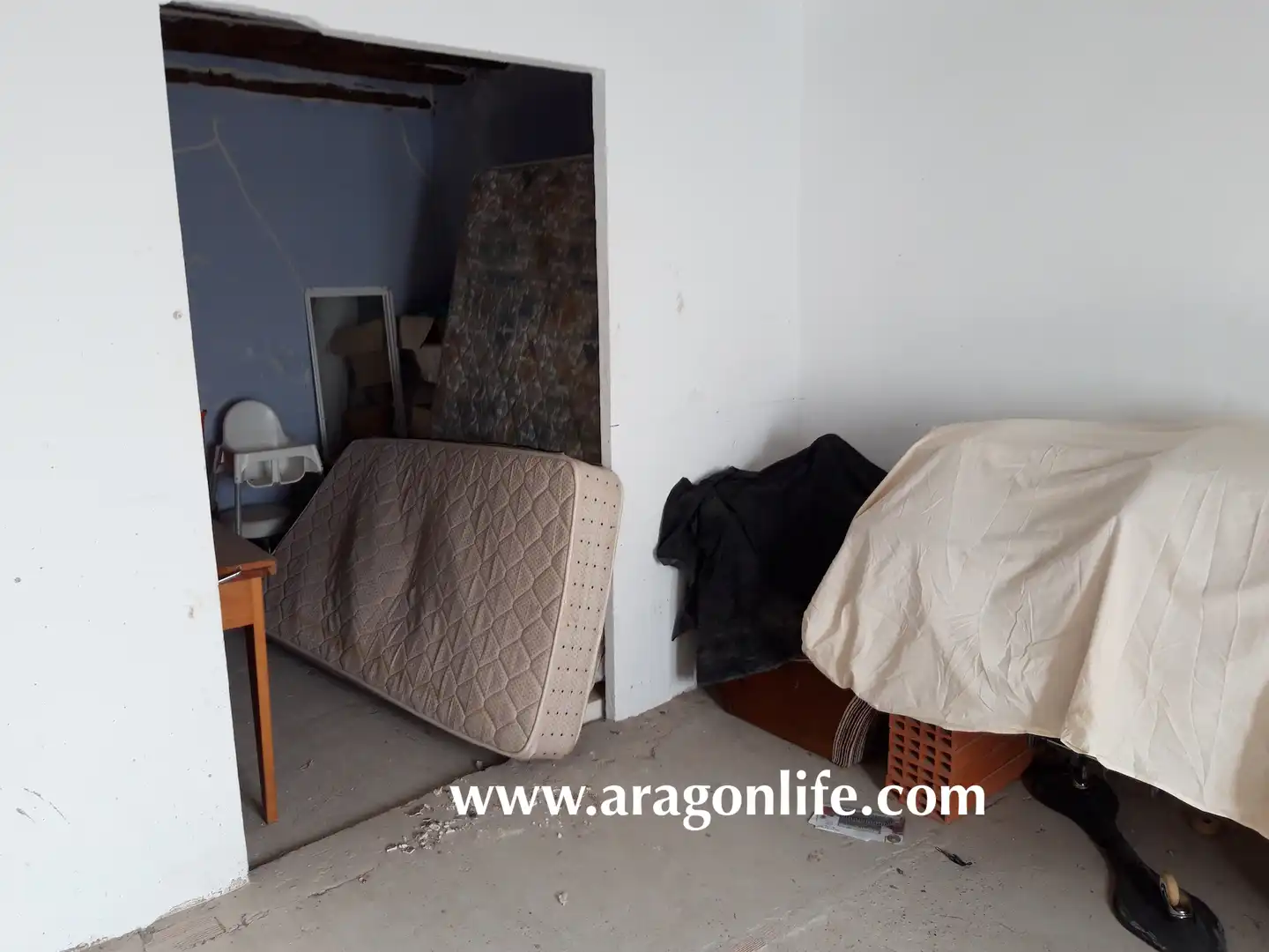 Habitación de Casa o chalet en venta en Maella con Amueblado, Horno y Balcón