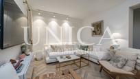 Living room of Flat for sale in  Madrid Capital  with Heating