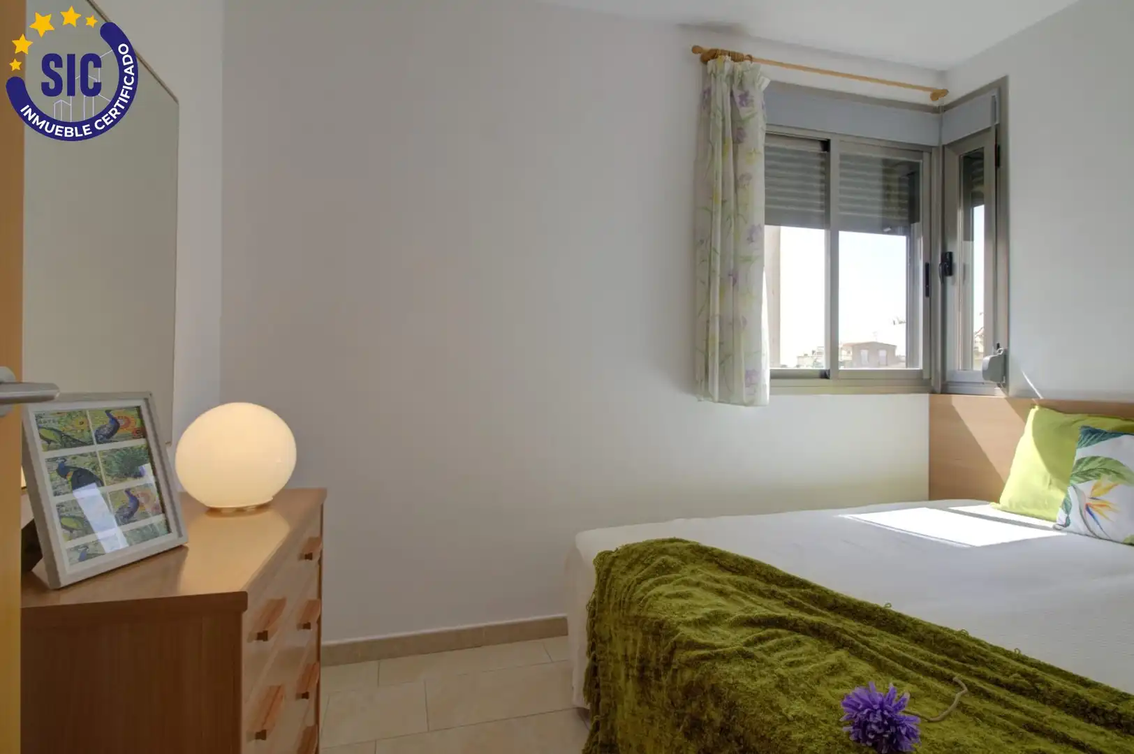 Habitación de Casa adosada en venta en Chilches / Xilxes con Jardín privado, Terraza y Amueblado
