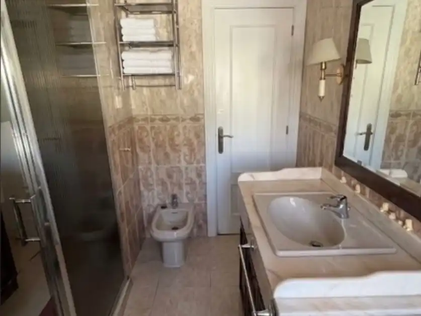 Baño de Casa o chalet en venta en Monachil con Aire acondicionado, Terraza y Piscina