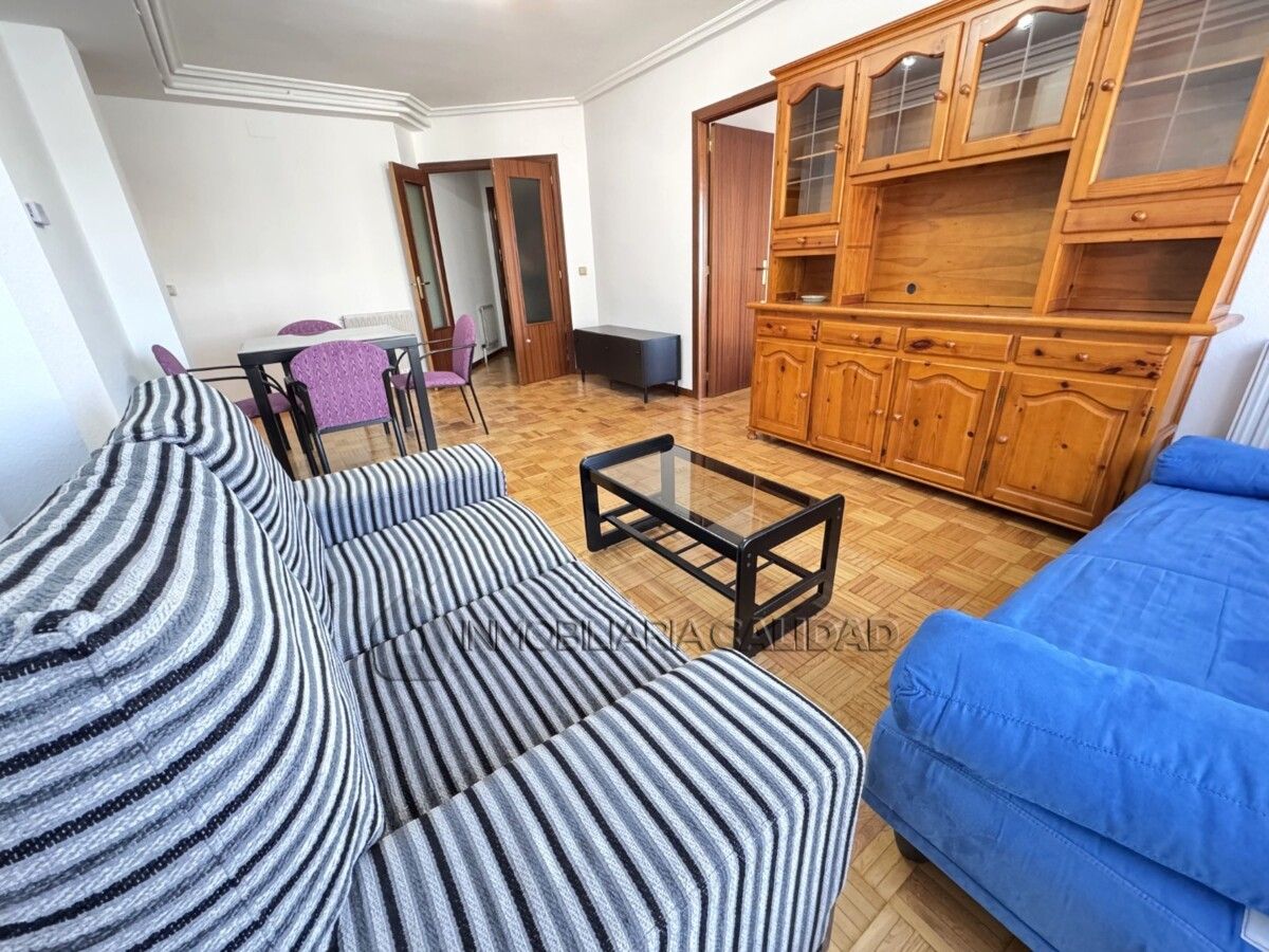 Exterior view of Flat to rent in Burgos Capital  with Heating and Furnished