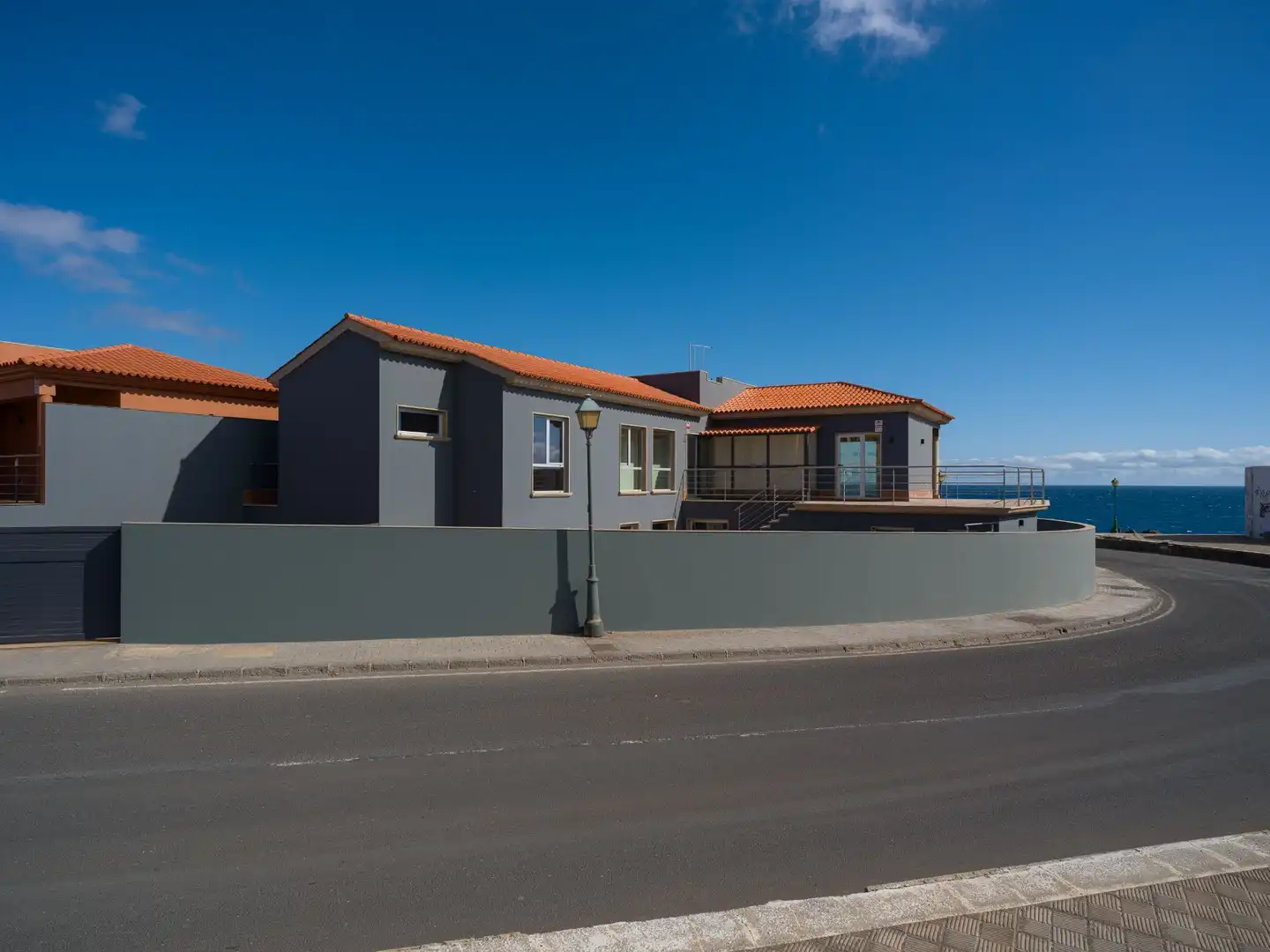 Außenansicht von Haus oder Chalet zum Verkauf in Antigua mit Terrasse und Schwimmbad