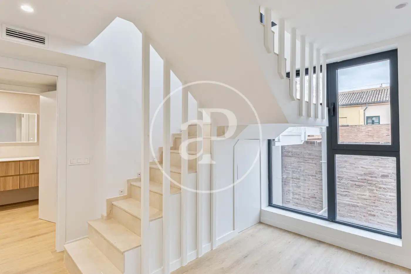 Ático en venta en Valencia con Aire acondicionado, Calefacción y Terraza