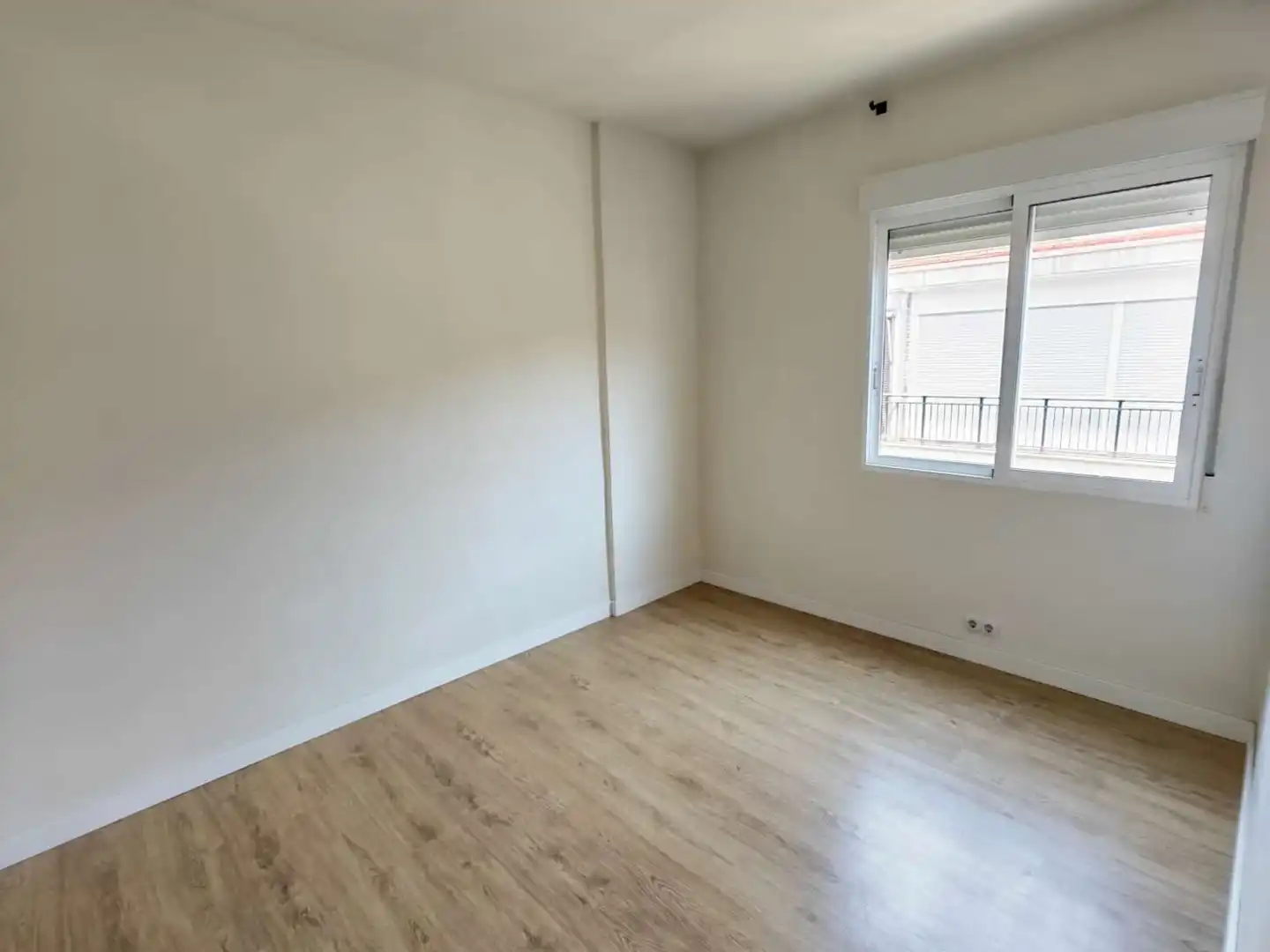 Schlafzimmer von Wohnung zur Miete in Murcia mit Klimaanlage, Heizung und Waschmaschine