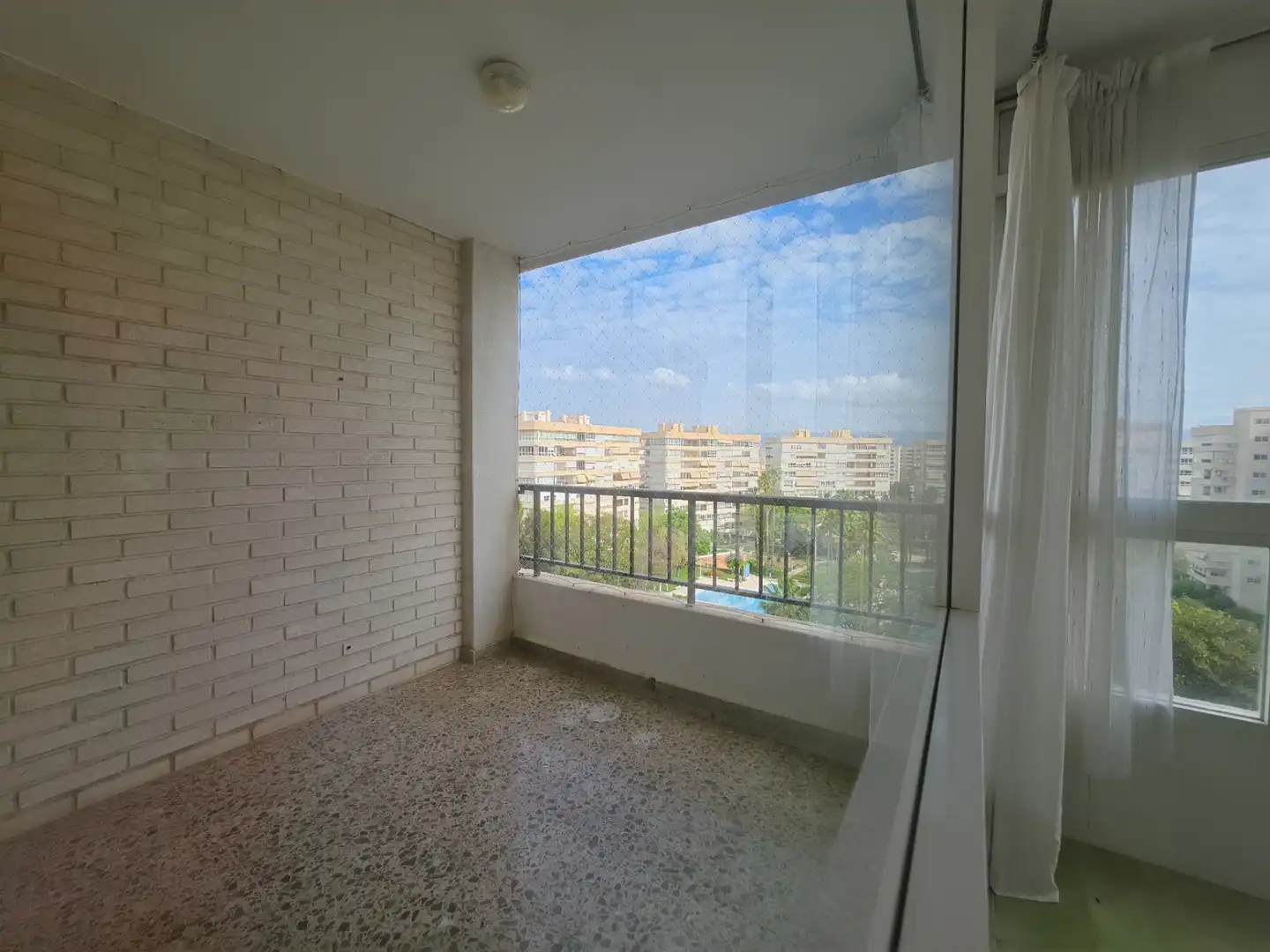 Piso con terraza en venta en Avenida Santander 25, imagen 19
