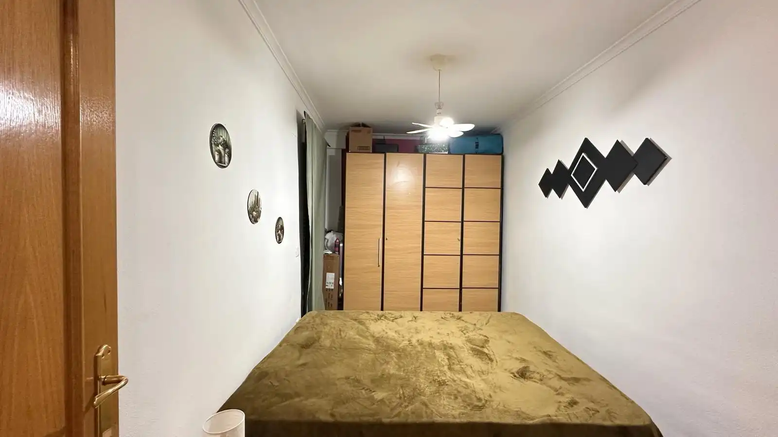 Schlafzimmer von Wohnung zum Verkauf in Carlet mit Klimaanlage und Heizung