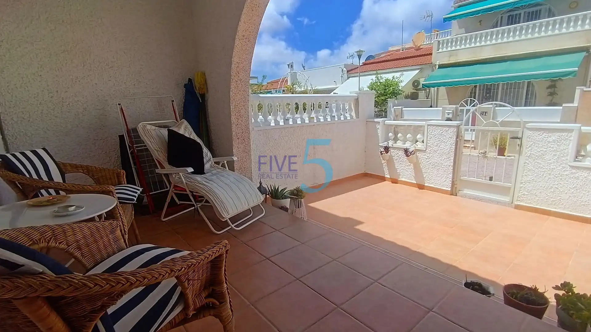 Bungalow en venta en Zona Carrefour - Urbanizaciones, imagen 7