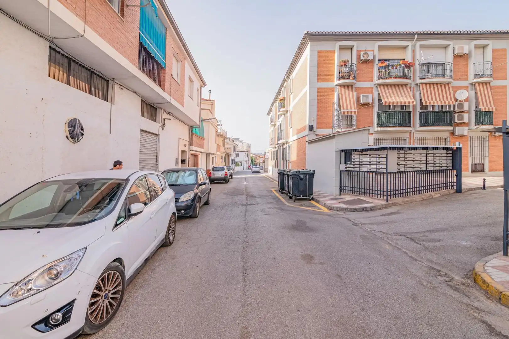 Vista exterior de Piso en venta en Armilla con Balcón