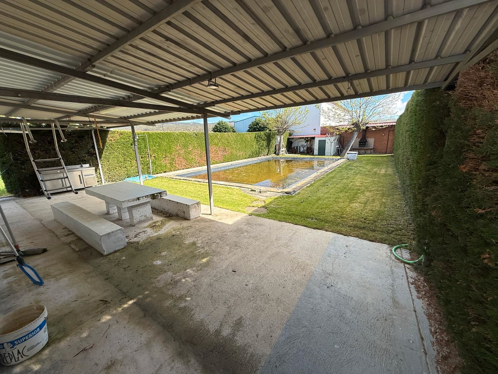 Swimming pool of House or chalet for sale in Padiernos  with Heating, Private garden and Swimming Pool