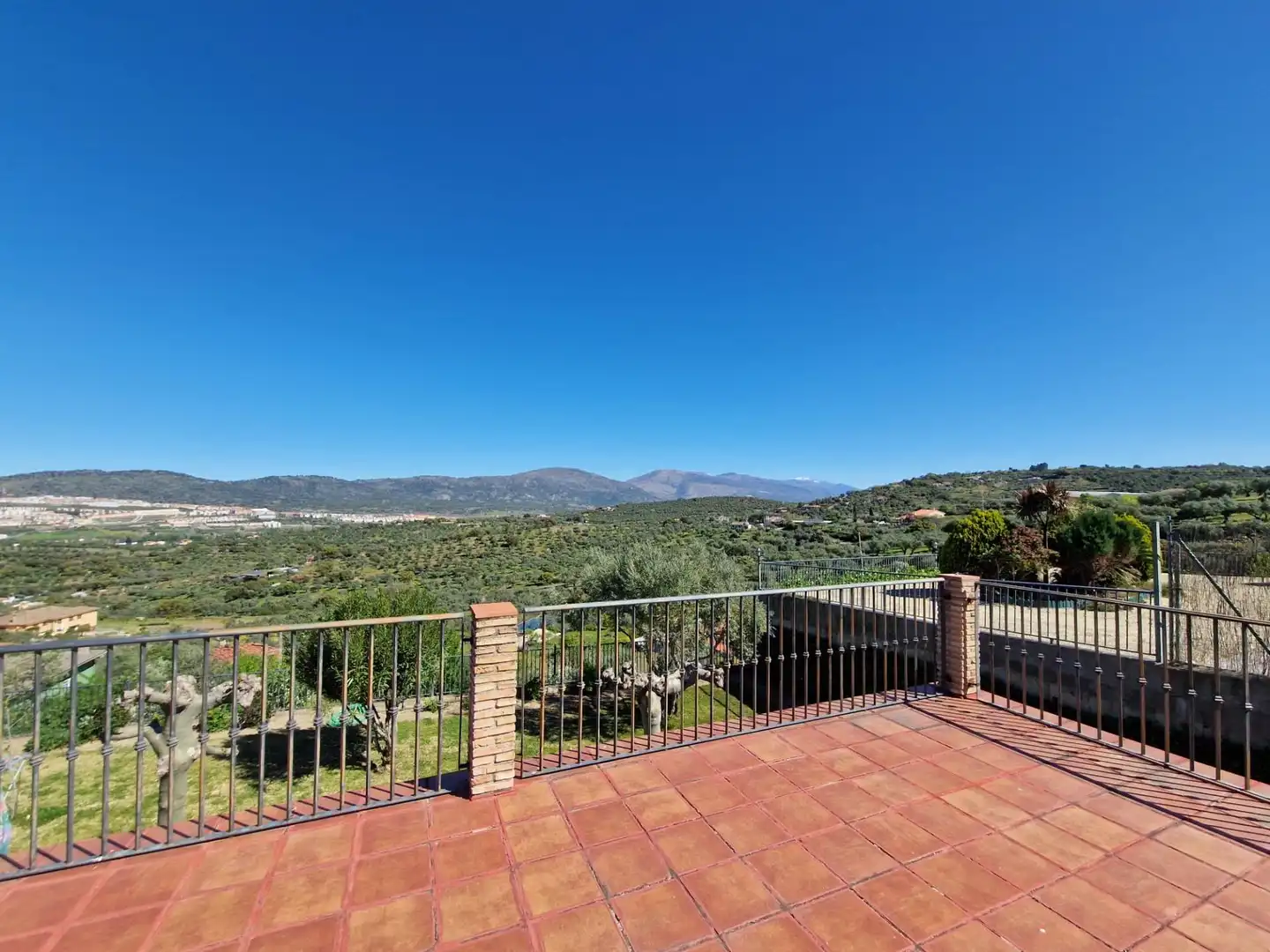 Terrace of Houses for sale in Plasencia  with Air Conditioner, Private garden and Terrace