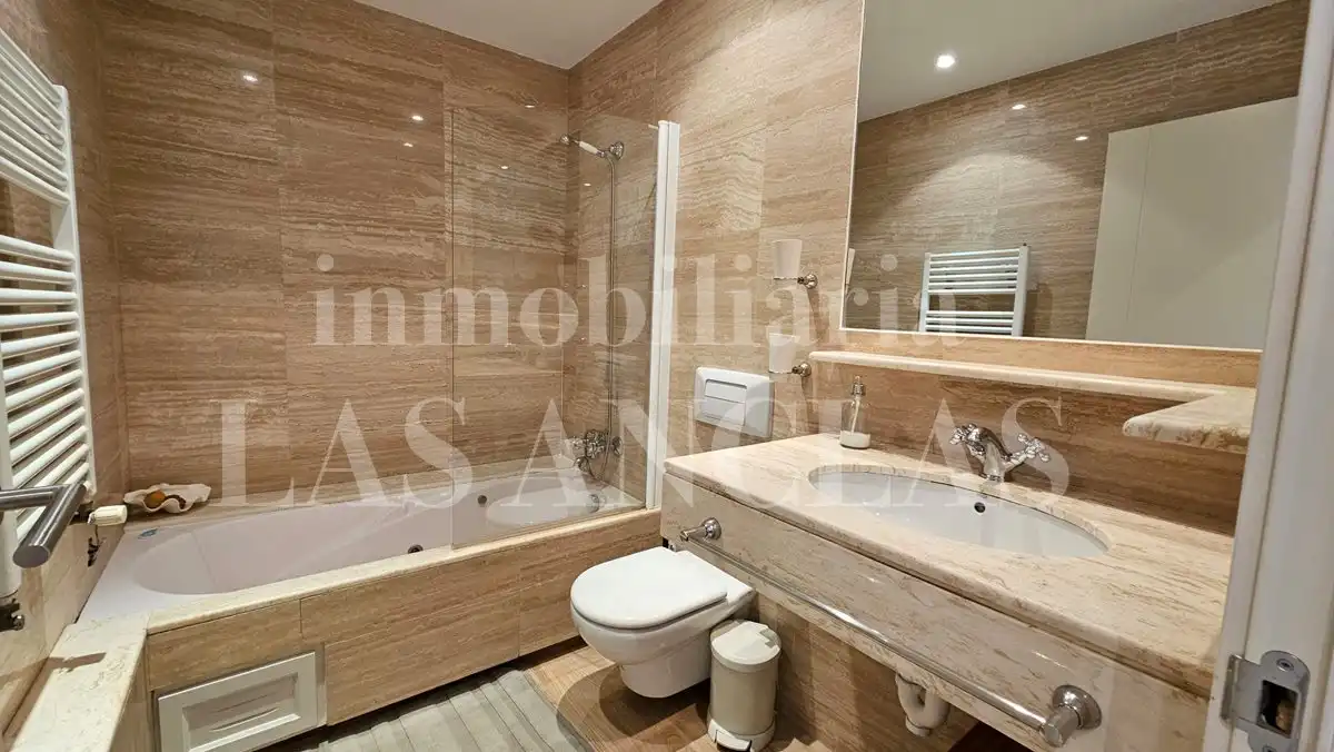 Casa a schiera con piscina in vendita a Marina Botafoc - Platja de Talamanca, imagen 13