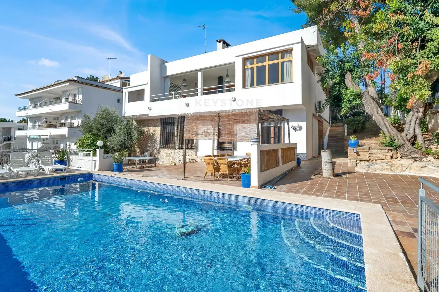 Vista exterior de Casa o xalet en venda en Calvià amb Terrassa, Traster i Piscina
