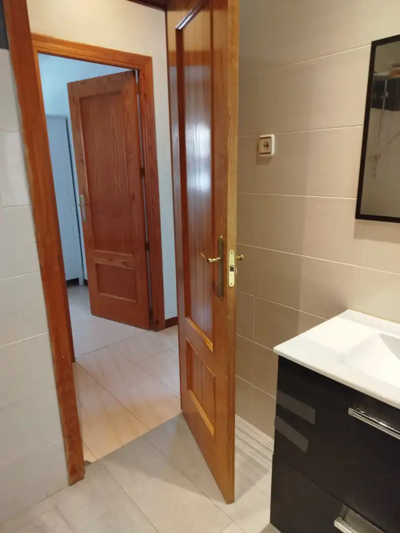 Badezimmer von Wohnung zum Verkauf in Chapinería mit Gemeinschaftspool