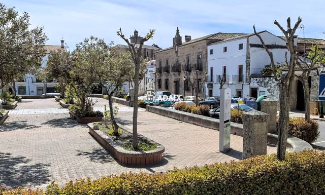 Casa-chalet en Venta en Plaza de Ovando en Brozas