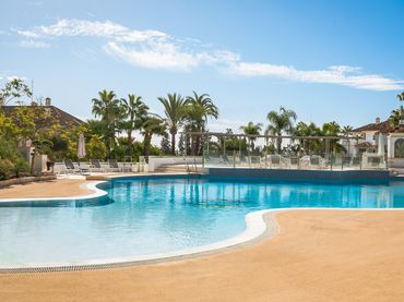 Apartament amb piscina en venda a Milla de Oro