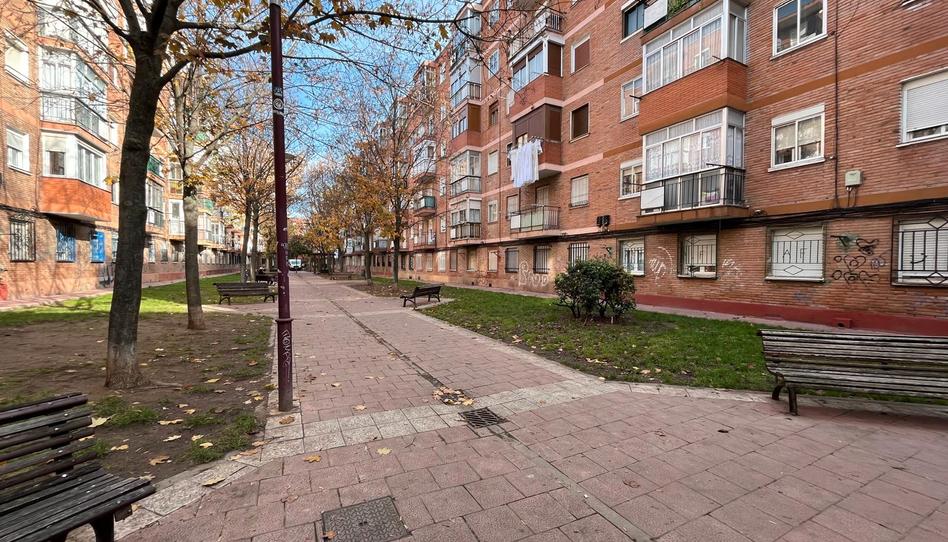 Photo 1 of Flat to rent in Calle de Tirso de Molina, 29, Rondilla, Valladolid