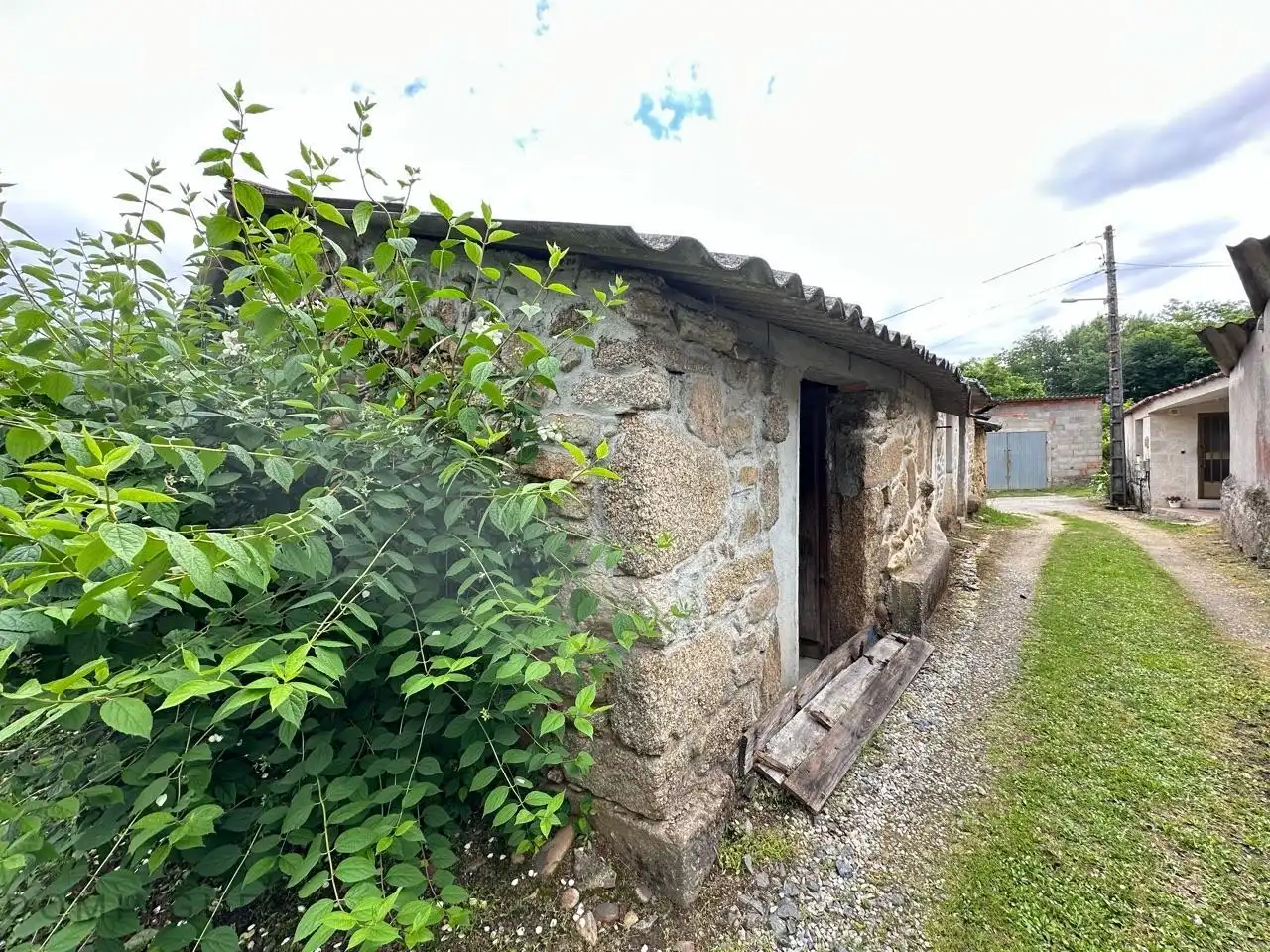 Exterior view of Country homes for sale in Salvaterra de Miño  with Private garden