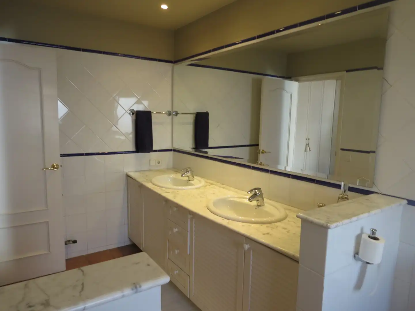 Badezimmer von Country house zur Miete in Sant Andreu de Llavaneres mit Heizung, Parkett und Terrasse