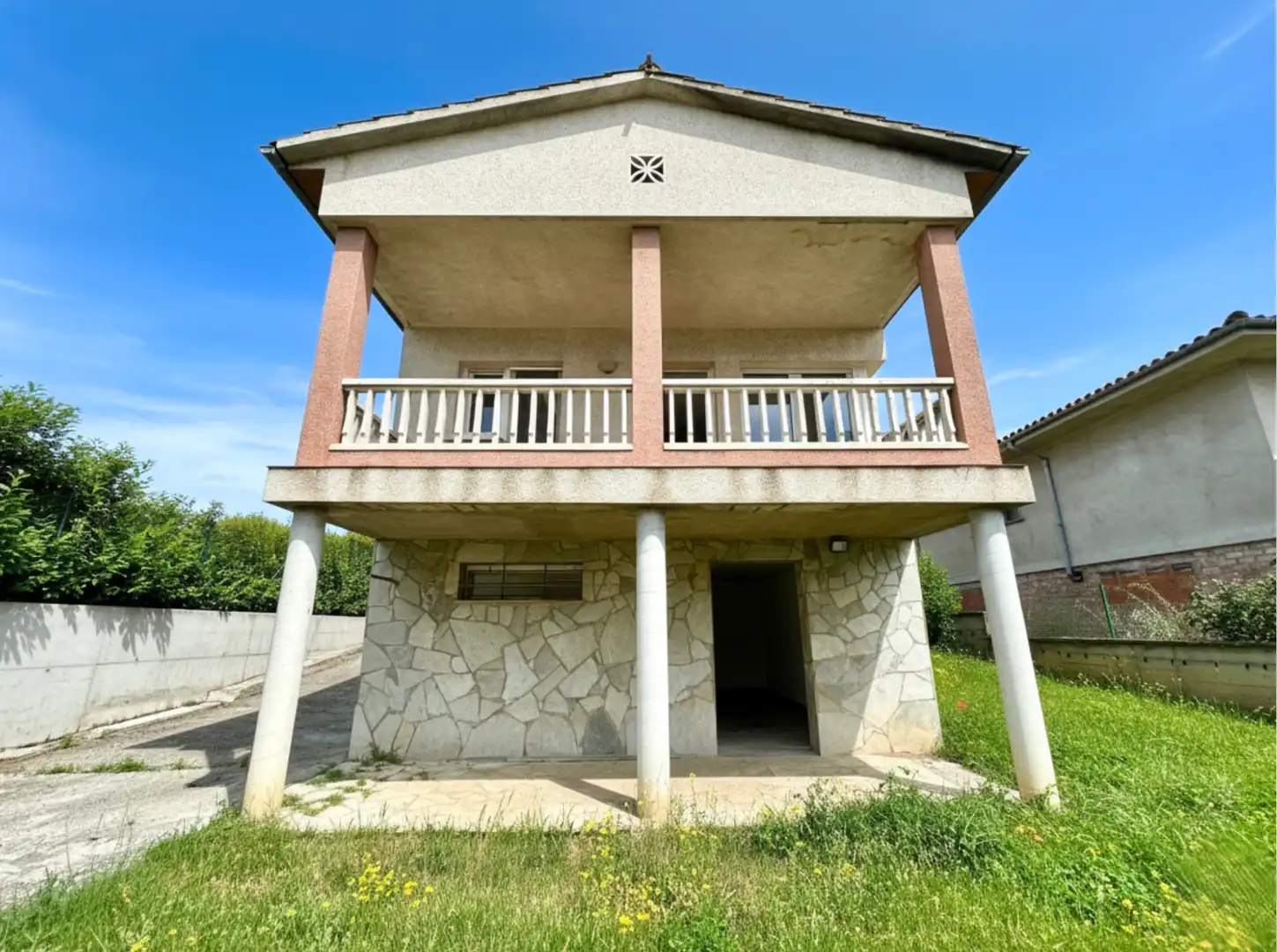 Vista exterior de Casa o chalet en venta en Sant Vicenç de Torelló con Calefacción, Jardín privado y Terraza