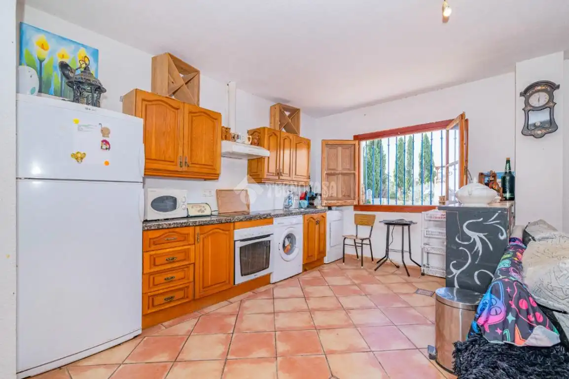 Cuina de Casa adosada en venda en La Zubia amb Terrassa i Piscina comunitària