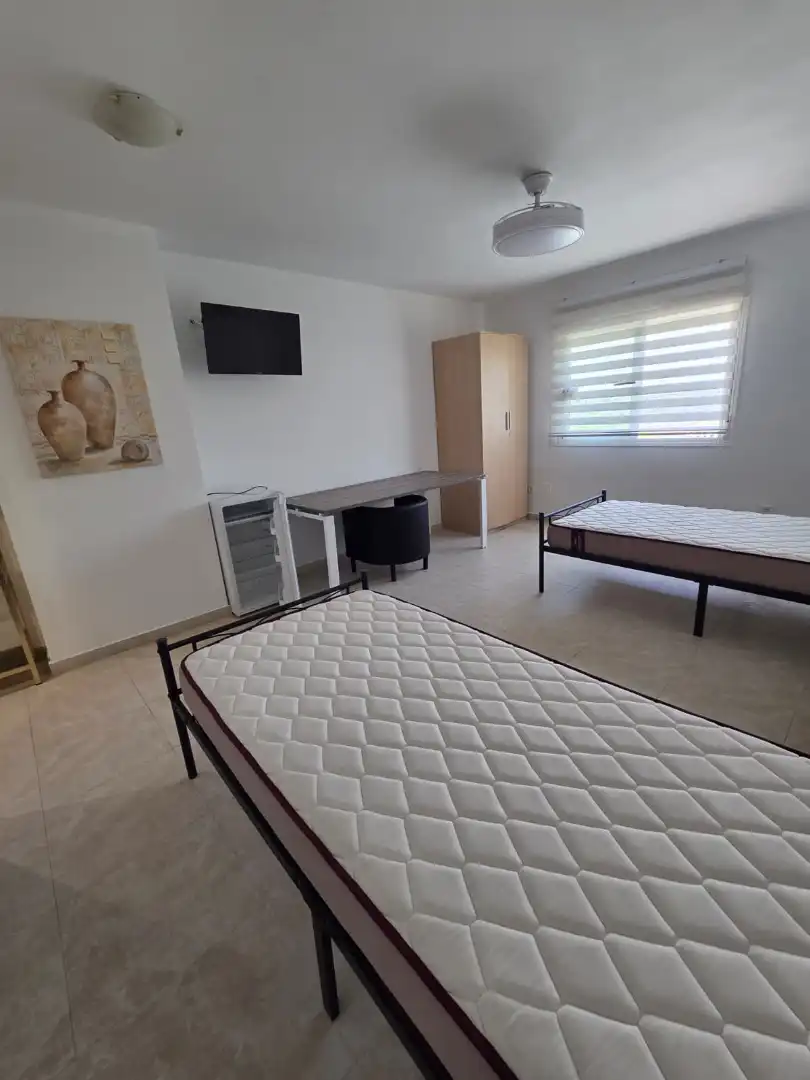 Habitación de Estudio de alquiler en Benalmádena con Aire acondicionado, Amueblado y Horno