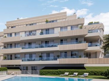 Apartament amb balcó en venda a Calle Santo Tomás de Aquino 16