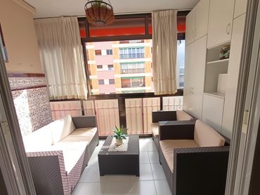 Piso con balcón en venta en Centro