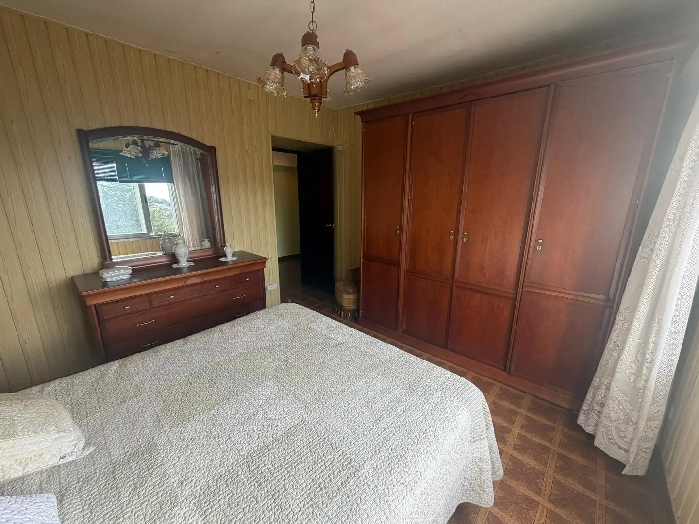 Dormitori de Casa o xalet en venda en Cabanas amb Jardí privat, Terrassa i Traster