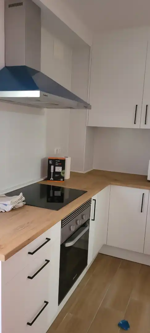 Cocina de Piso de alquiler en Cuenca con Calefacción, Parquet y Amueblado