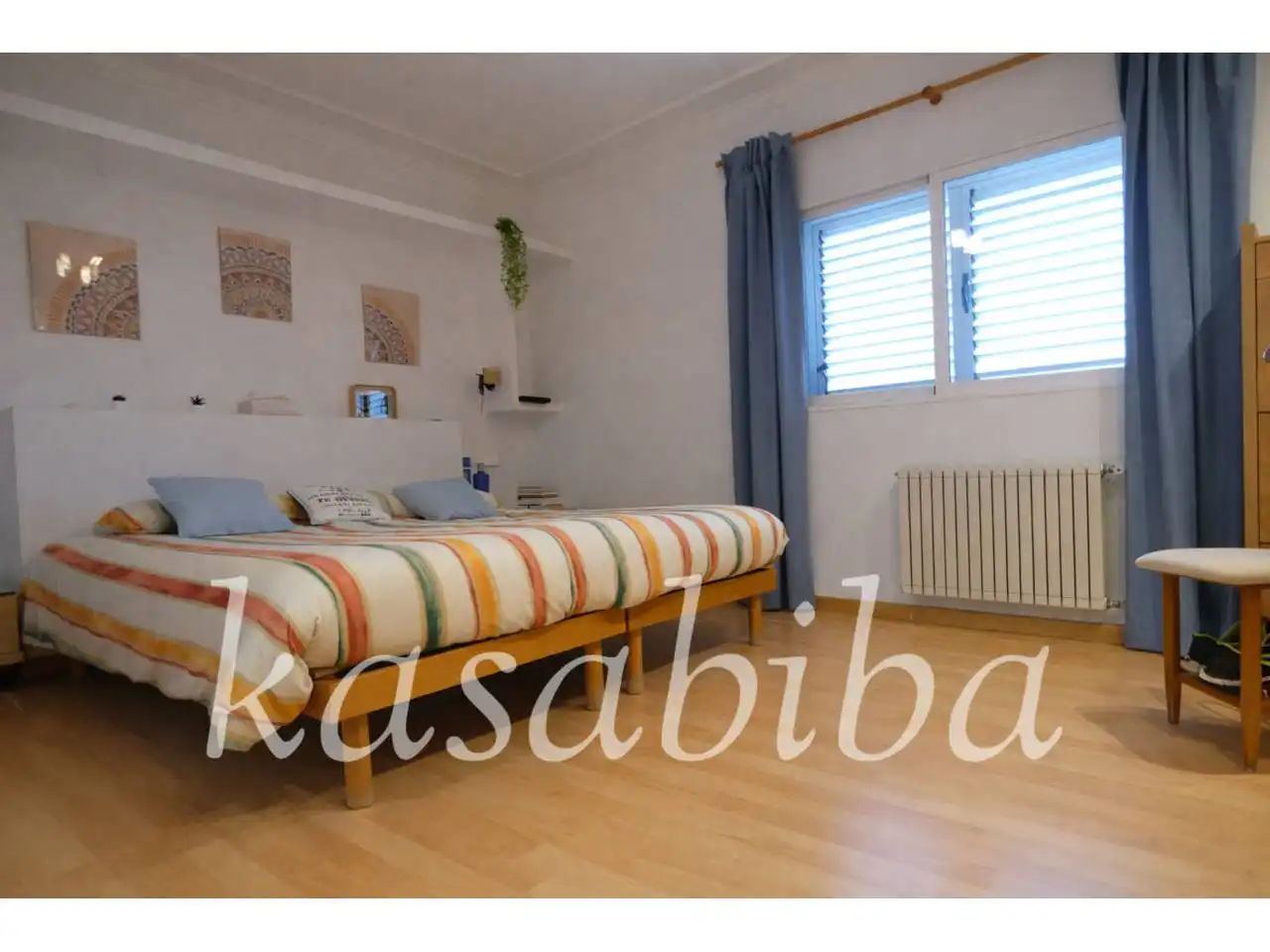 Habitación de Casa o chalet en venta en Chiva con Aire acondicionado, Calefacción y Jardín privado
