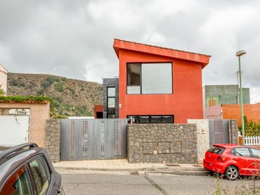 Casa amb balcó en venda a Carretera al Piquillo