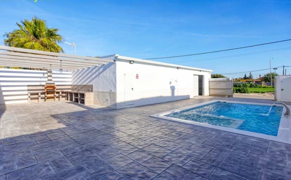 Piscina de Casa o xalet de lloguer en Chiclana de la Frontera amb Aire condicionat, Piscina i Moblat